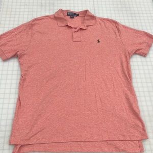 Large men’s salmon color Ralph Lauren Polo top 🔥
